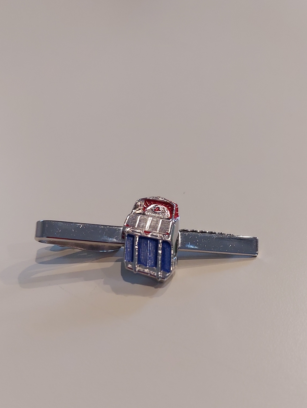 Vintage Hickok Silver Jukebox Tie Bar